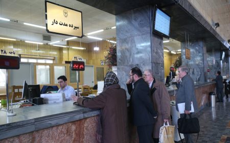چرا بخشی از سرمایه‌ها در بانک‌ها قفل می‌شود؟