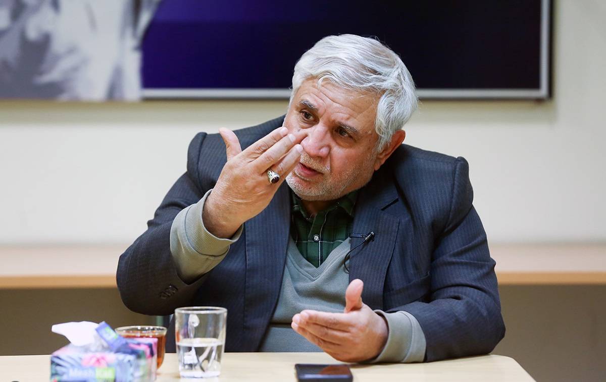 محسن پاک‌آیین