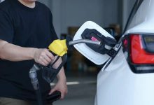 پایان یک قرن سلطنت بنزین