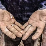 دوئل تحصیل‌کرده‌ها و کارگران ساده در بازار کار ایران