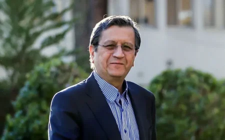 همتی: قیمت دلار باز هم کاهش می‌یابد